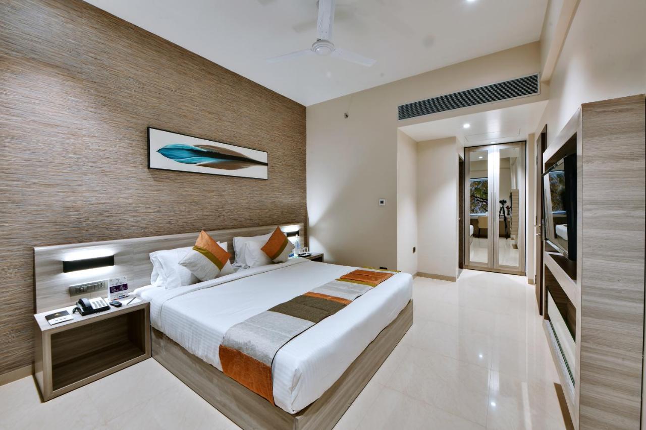 Click Hotel Pithampur Mhow Экстерьер фото