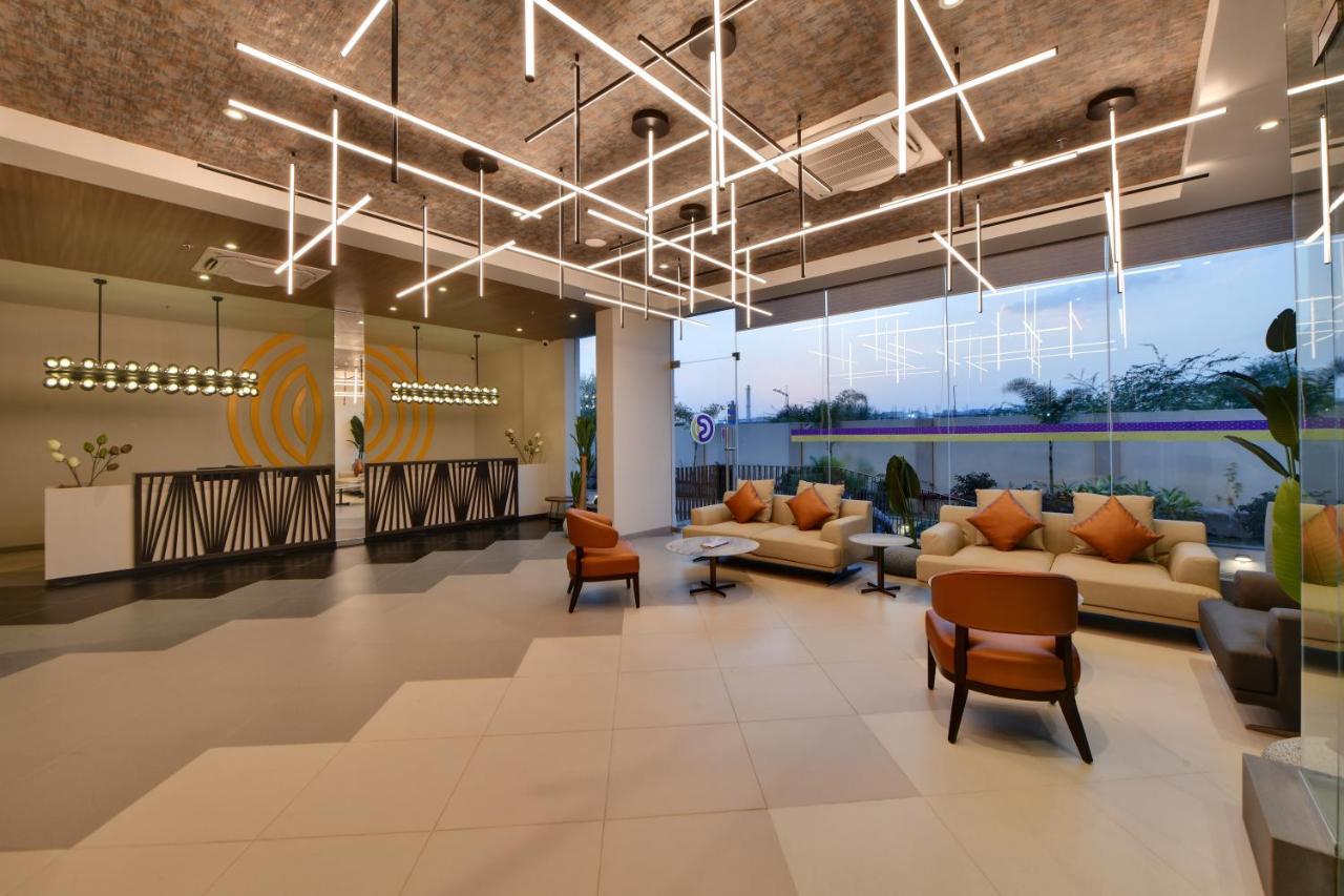 Click Hotel Pithampur Mhow Экстерьер фото